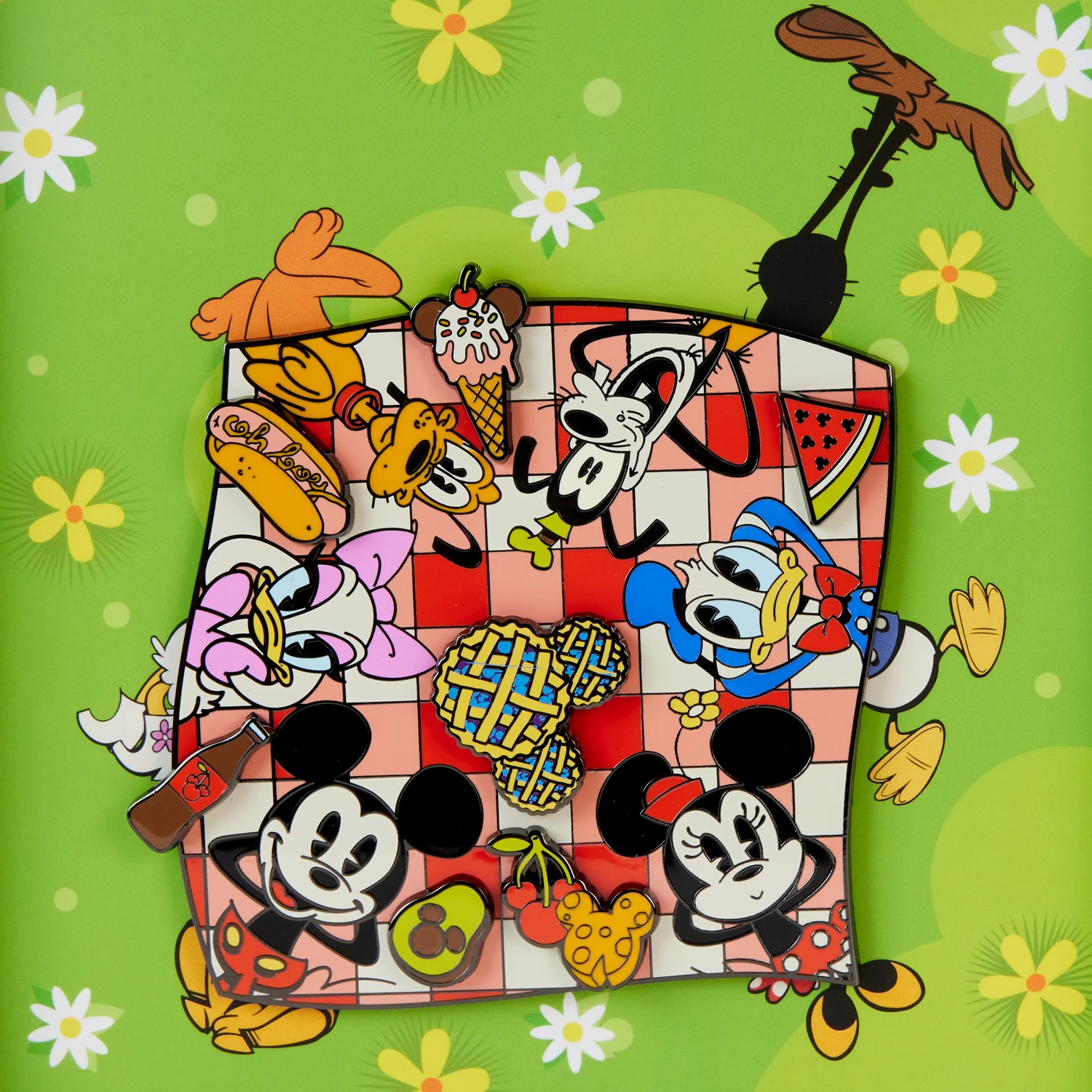 LOUNGEFLY Mickey & Friends Picnic Blanket 3" Collector Box Spinning Pin 6 LOUNGEFLY Mickey & Friends Picnic Blanket 3" Collector Box Spinning Pin - Image 6