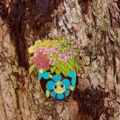 LOUNGEFLY Tangled Pascal Flowers Lenticular Enamel Pin -Bag Sales Shop 2CC1pblrsggxQtSCFDliQPOqOjbqKb9K7SDjONLU