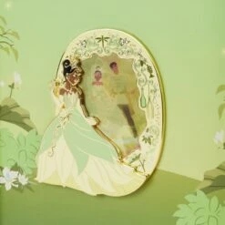 LOUNGEFLY The Princess And The Frog Princess Series 3" Collector Box Lenticular Pin -Bag Sales Shop eGdqjRAApFTrlZaP9ggnnngE3nI44AWPsDdBagB8